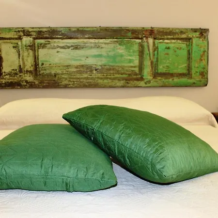 Casa Mazzone Bed & Breakfast Ciro