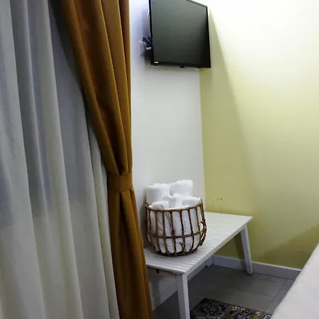 Casa Mazzone Bed & Breakfast 3*