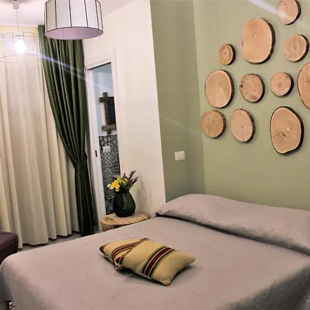 Bed & Breakfast Casa Mazzone 3*